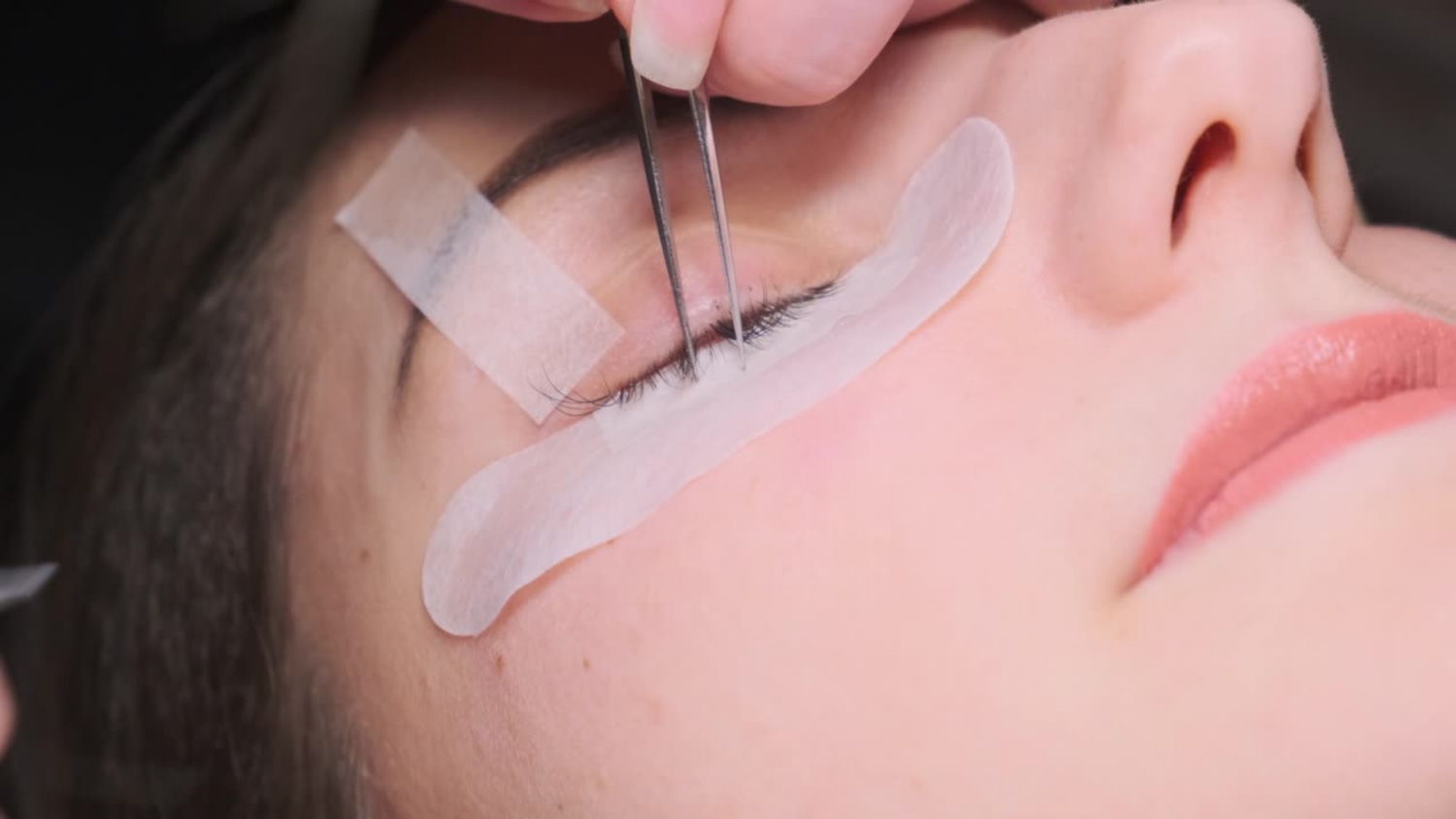 Eyelash Technician